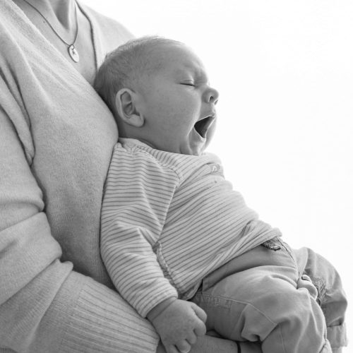 maman et bébé séance photo naissance